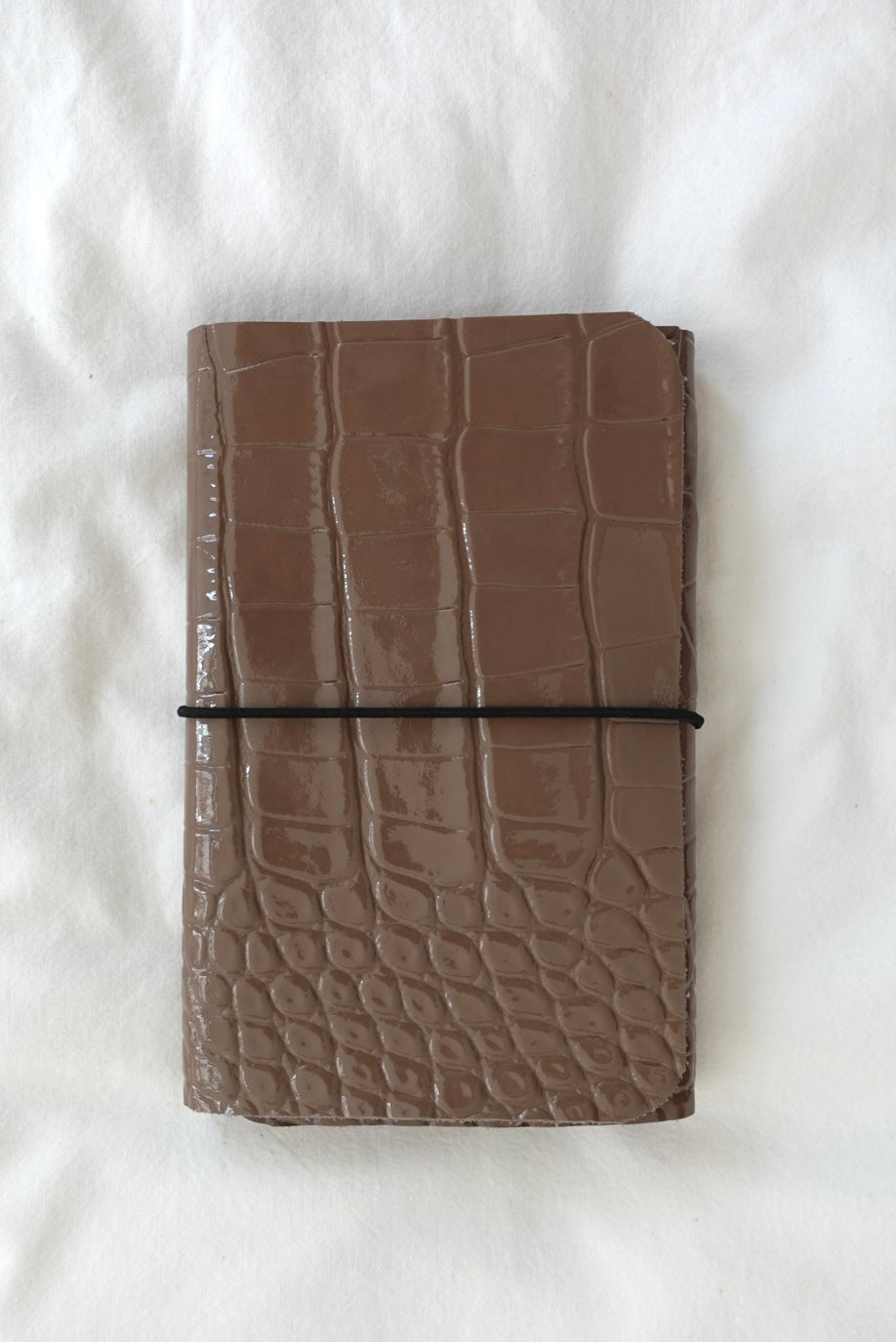 Glow A6 (pre-order)